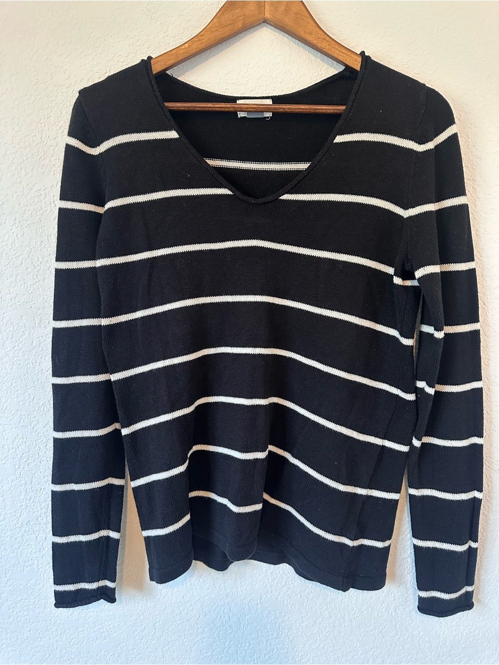 Old Navy Black Knit Sweater with White Logo Tag